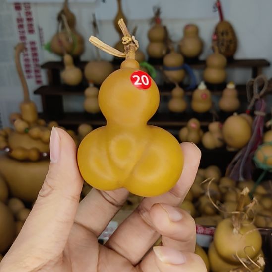 葫芦小金灿秒杀了