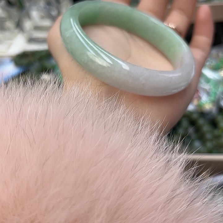 翡翠手镯未镶嵌40号