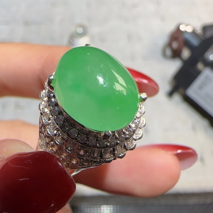 定制翡翠未镶嵌翡翠