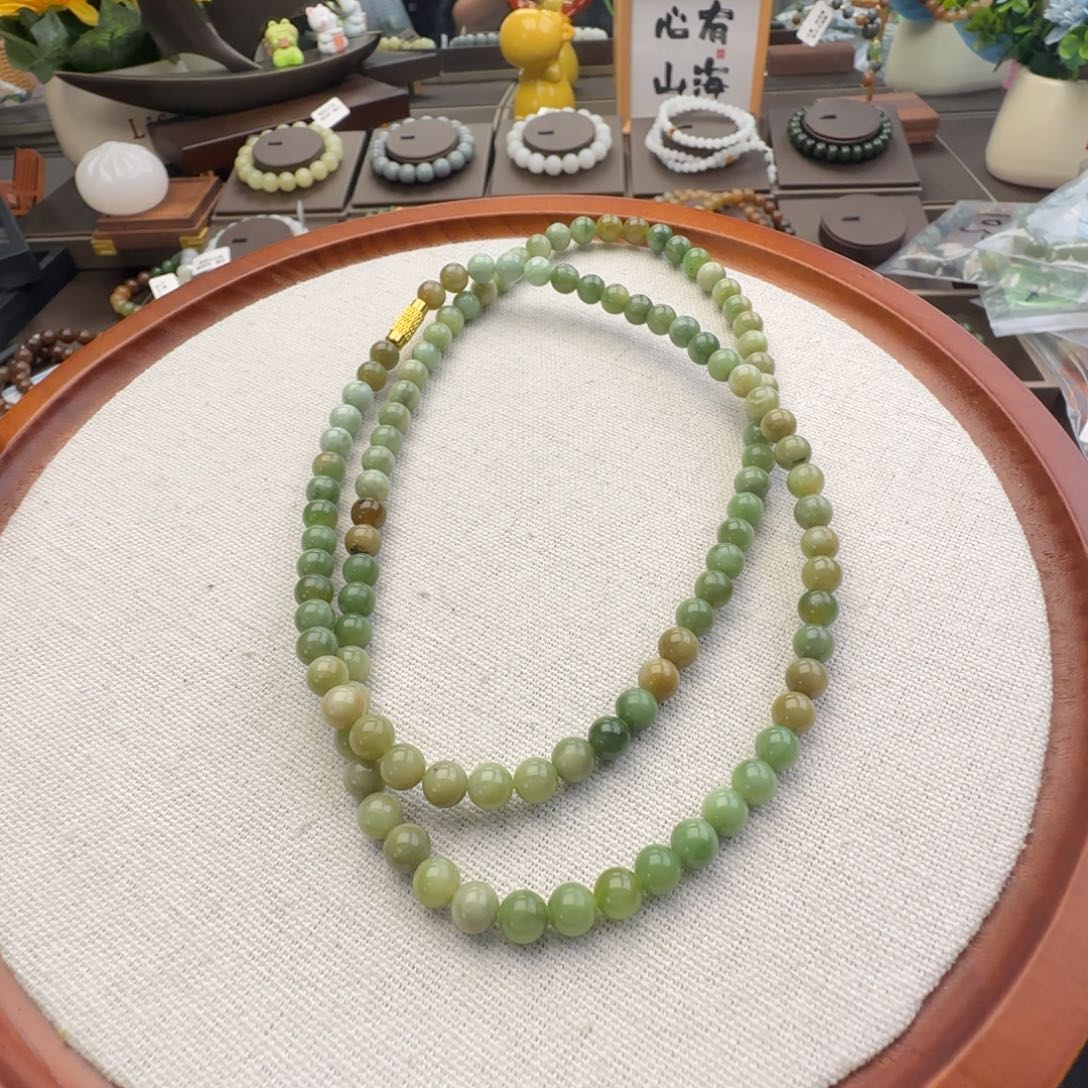 和田玉未镶嵌手链卡6黑羊洞108，43