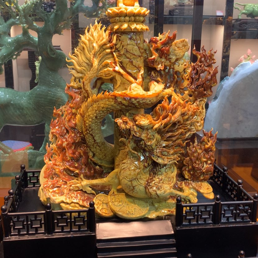 【闪购商品】未镶嵌蛇纹石玉摆件