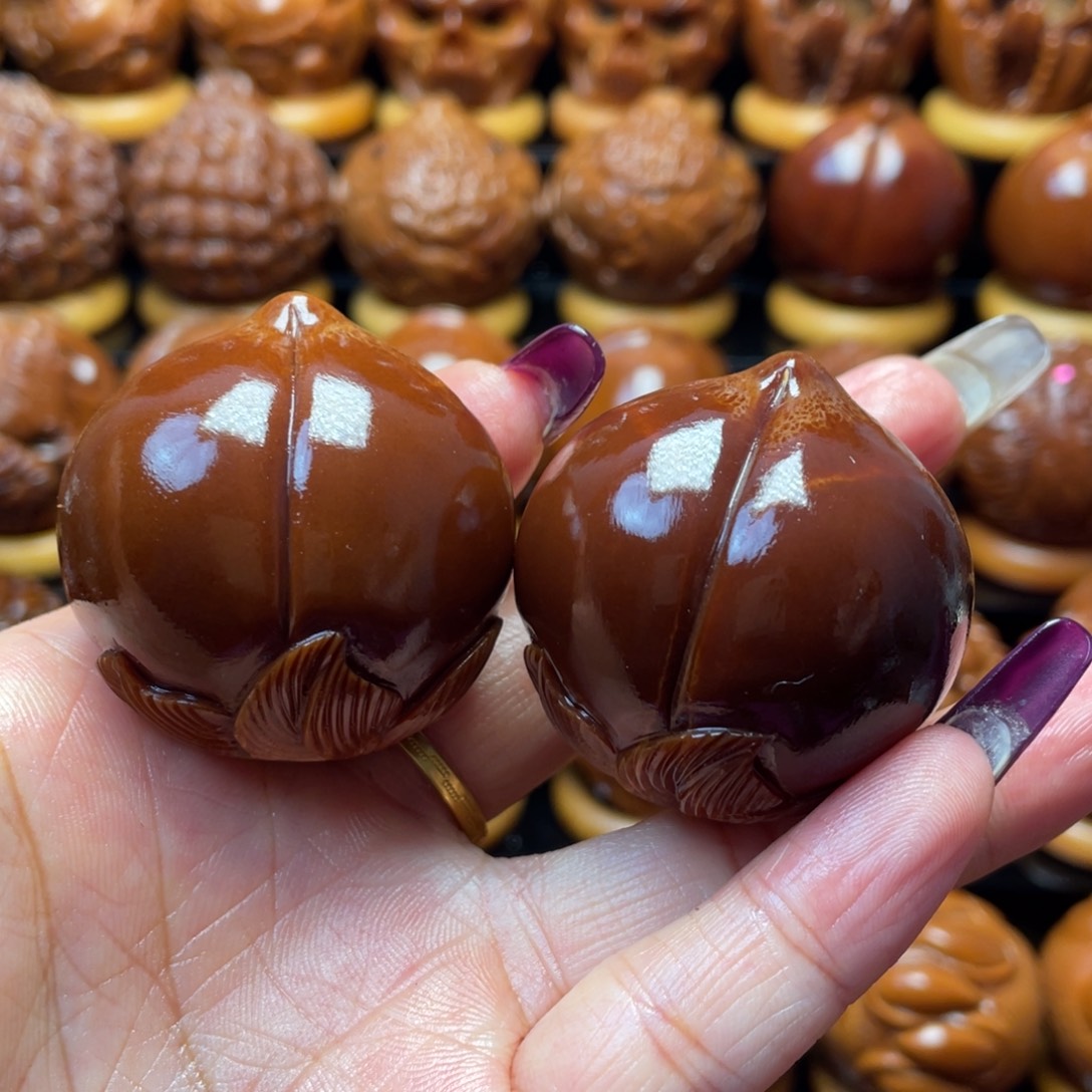 橄榄核把件橄榄球