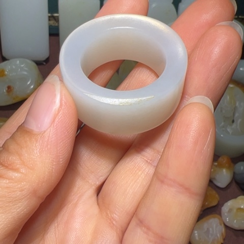 和田玉未镶嵌吊坠(不含链)阳*