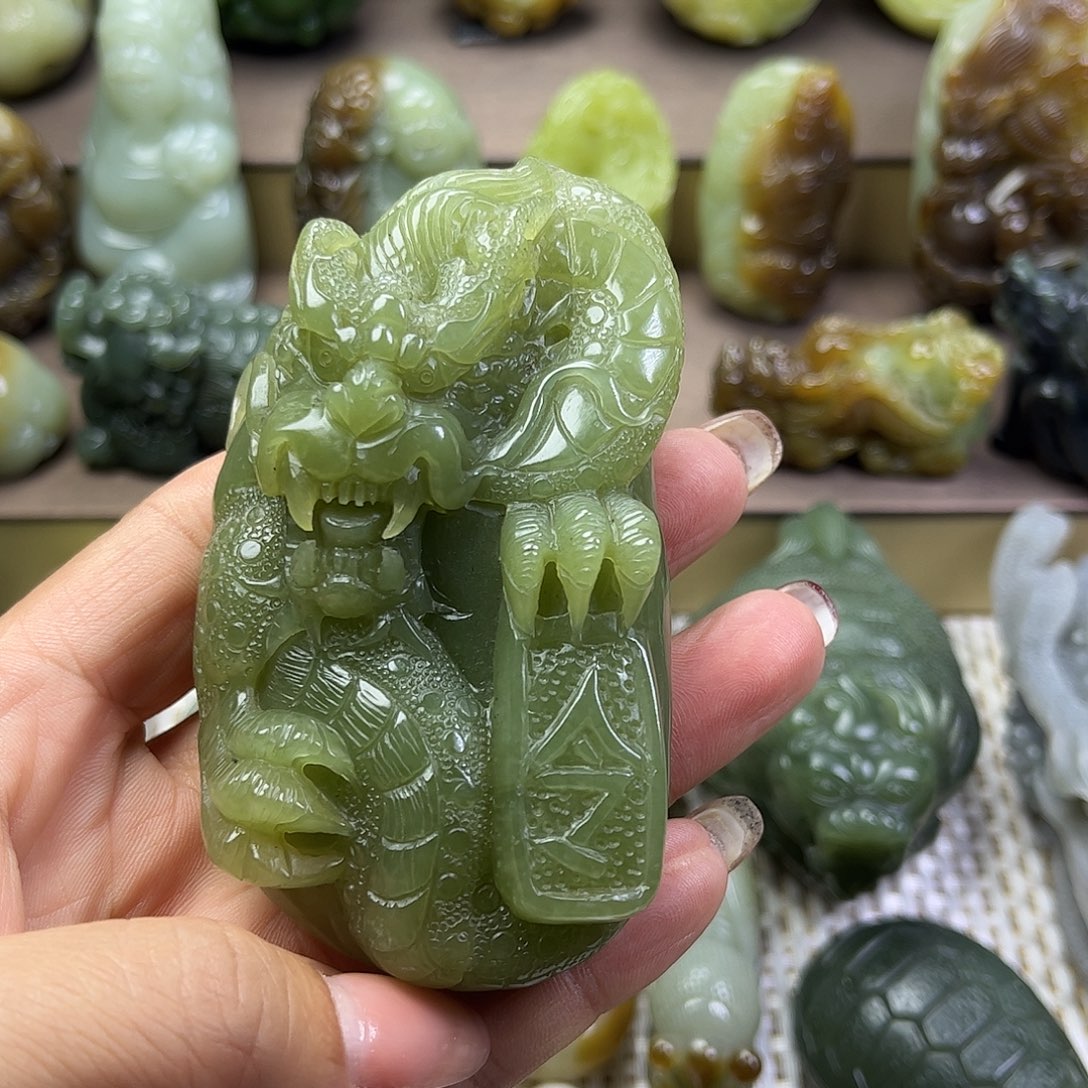 和田玉挂件未镶嵌