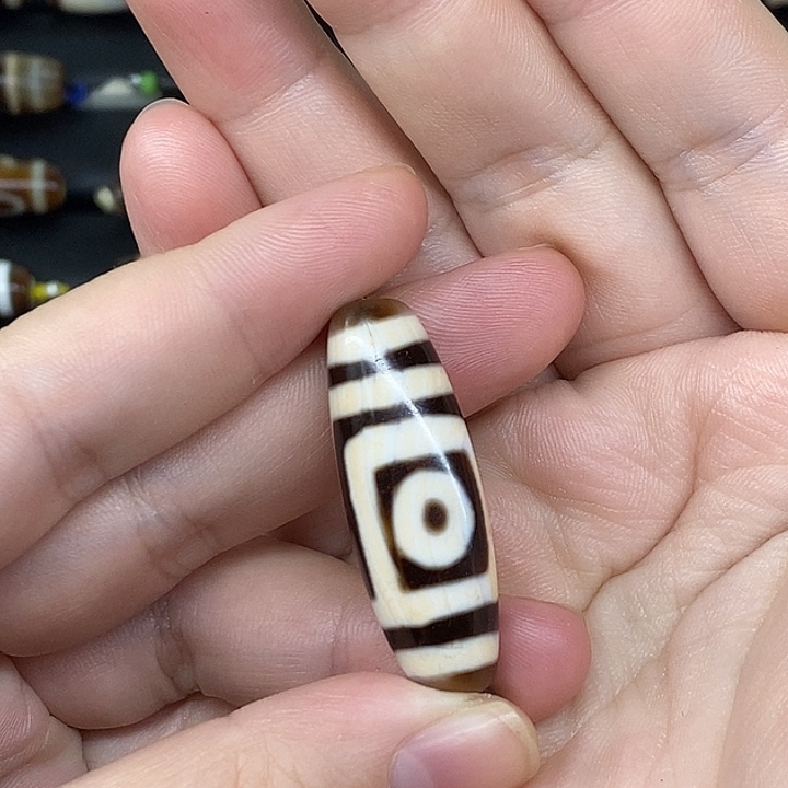 未镶嵌玛瑙/玉髓珠宝半成品