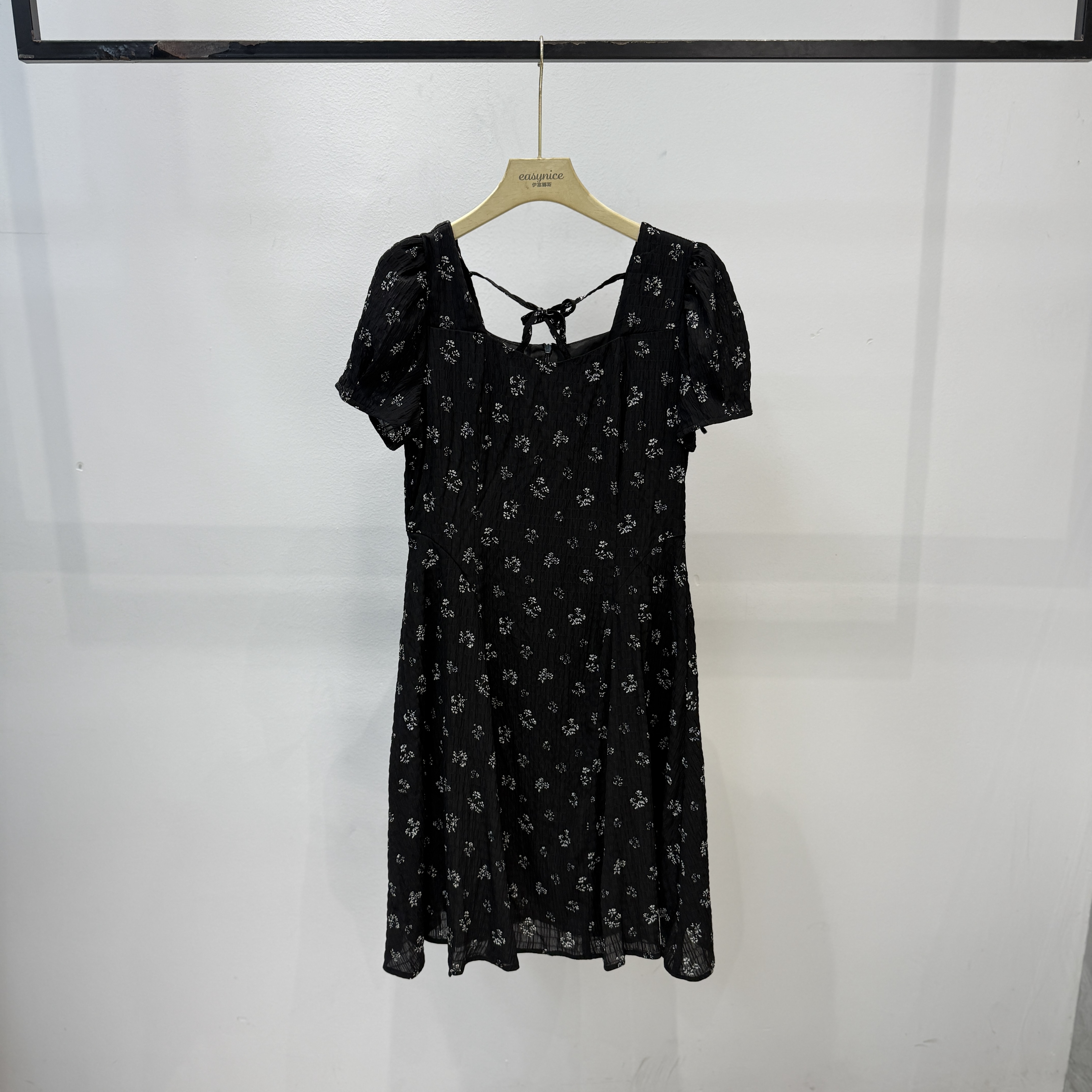 【麦丝】法式方领碎花修身显瘦百搭女士连衣裙 FYFS-52133