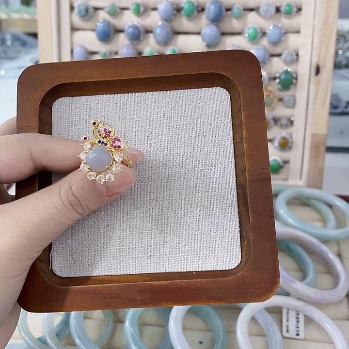 翡翠未镶嵌颈饰天然翡翠Ａ货