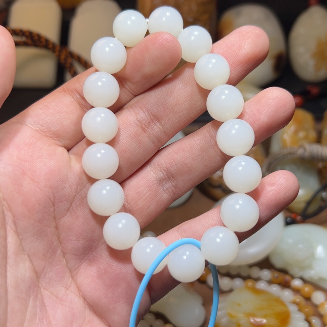 和田玉新疆未镶嵌紫**来