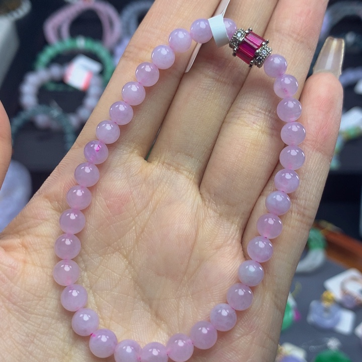 翡翠手链未镶嵌翡翠