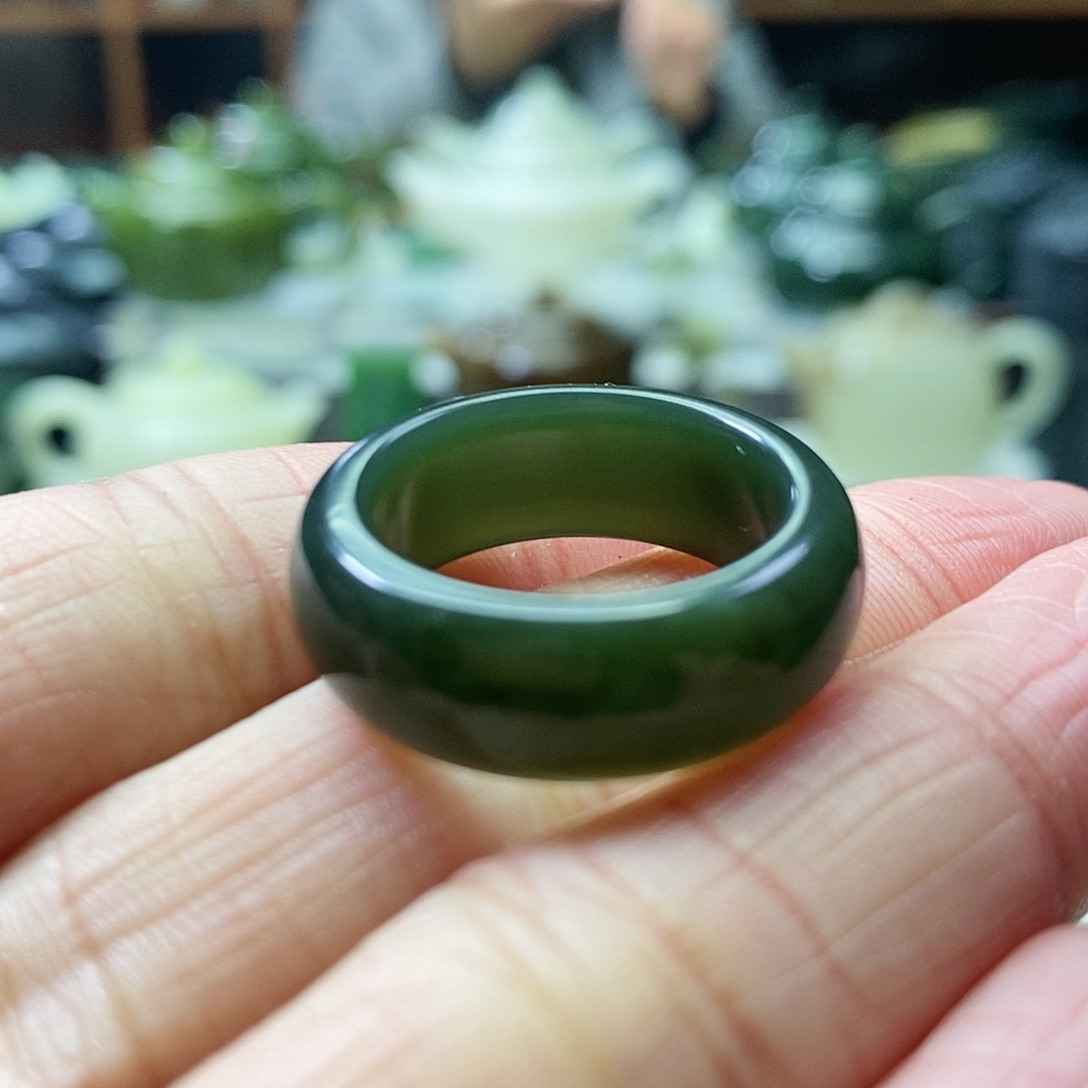 和田玉戒圈未镶嵌