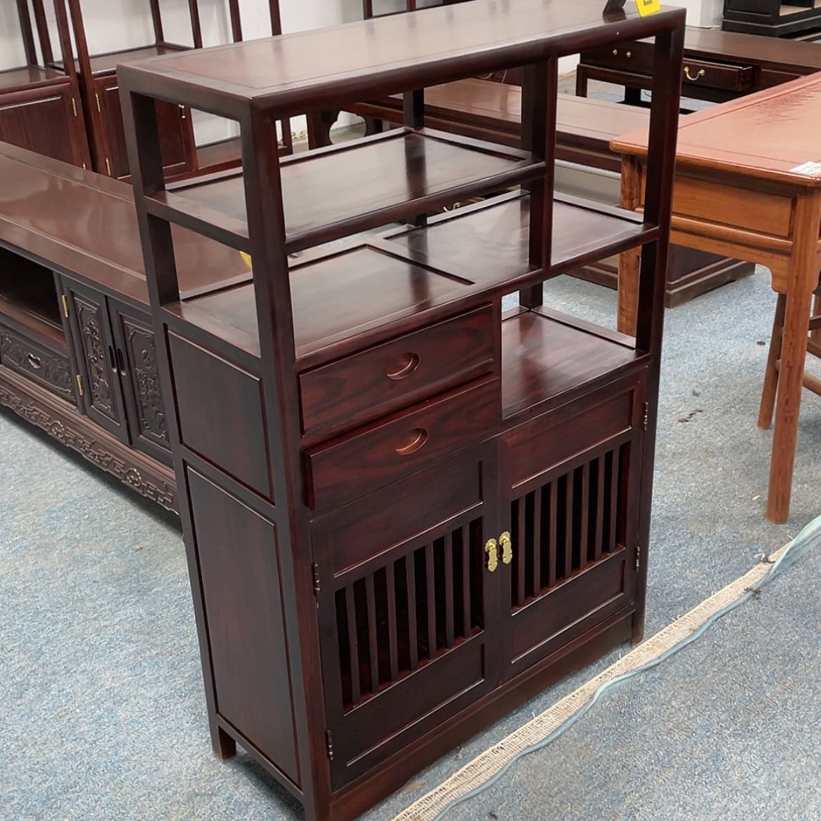 【闪购商品】紫檀木类家具用****4一个柜子