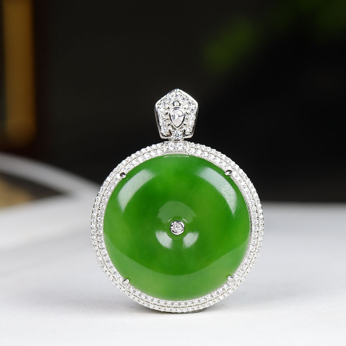 122623和田玉碧玉平安扣挂件