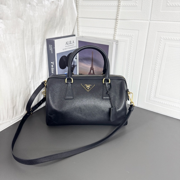 95新 Prada/普拉达 95新 黑金波士顿手提单肩包