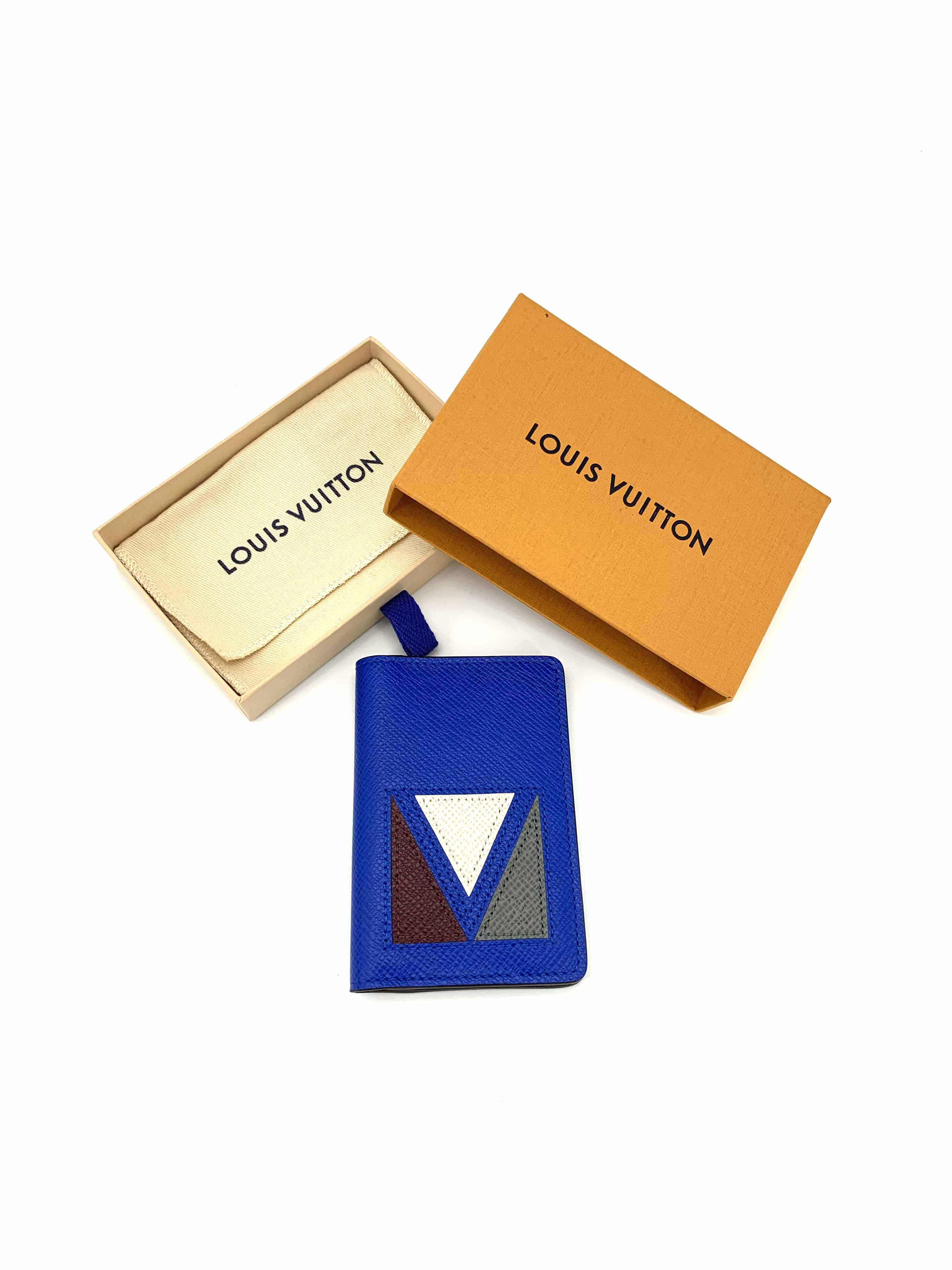 未使用 LouisVuitton/路易威登 时尚休闲限量款卡包 尺寸11/7男士
