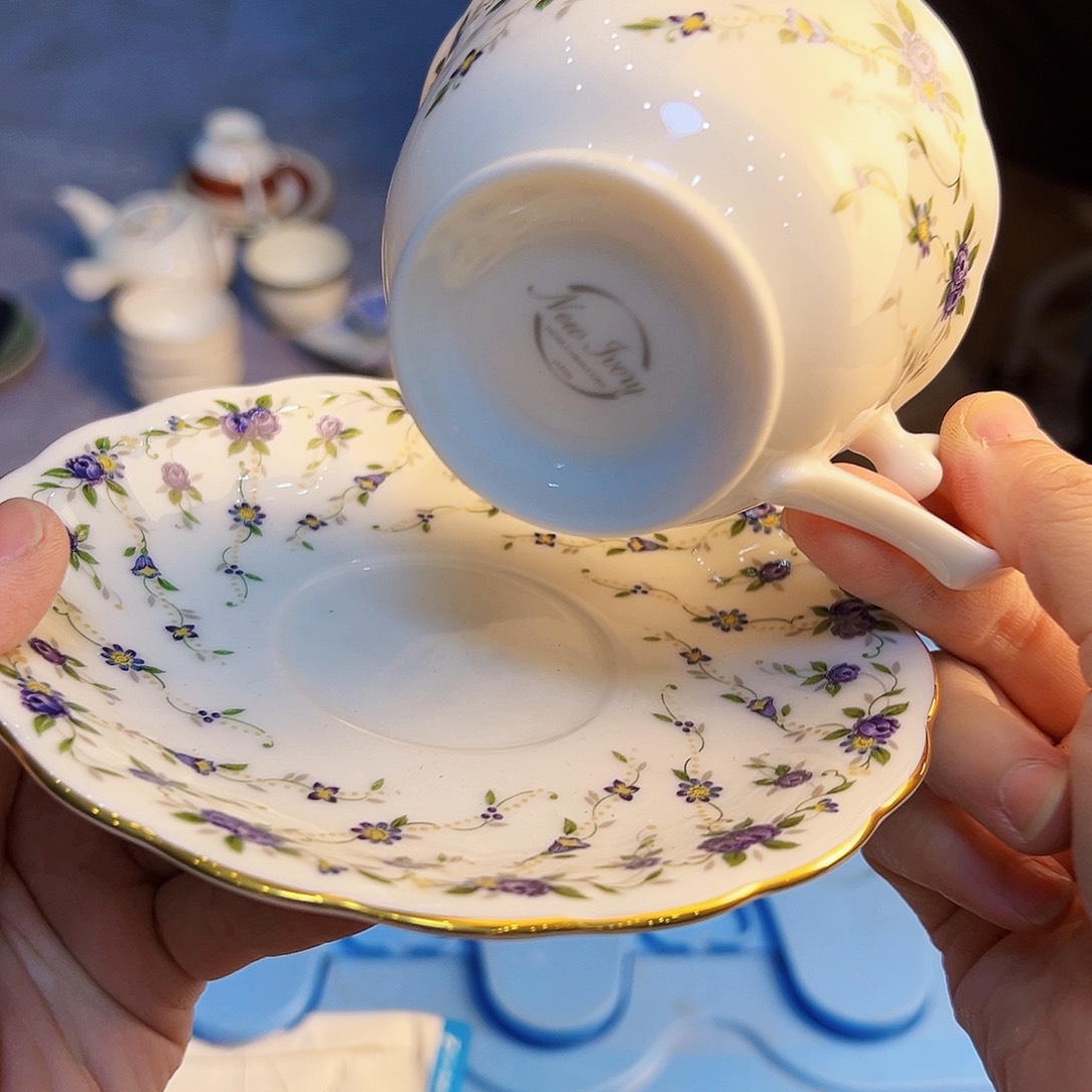 咖啡杯和茶杯是很棒呢