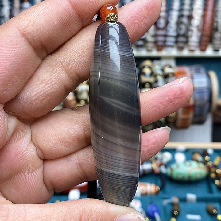 玛瑙/玉髓颈饰合金