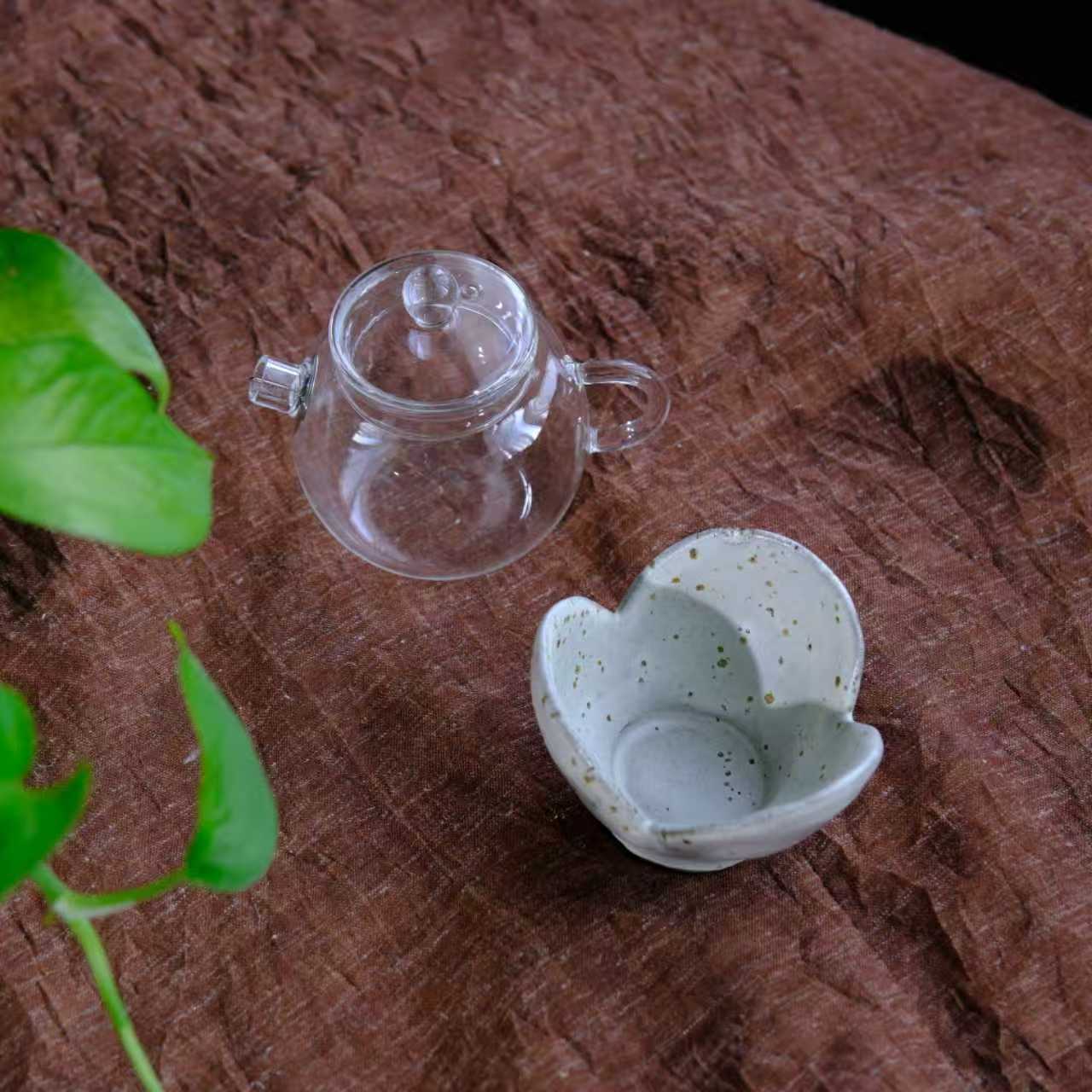 小喜宅 小苹果玻璃壶+落雪三瓣小烛台（小壶容量175ml）