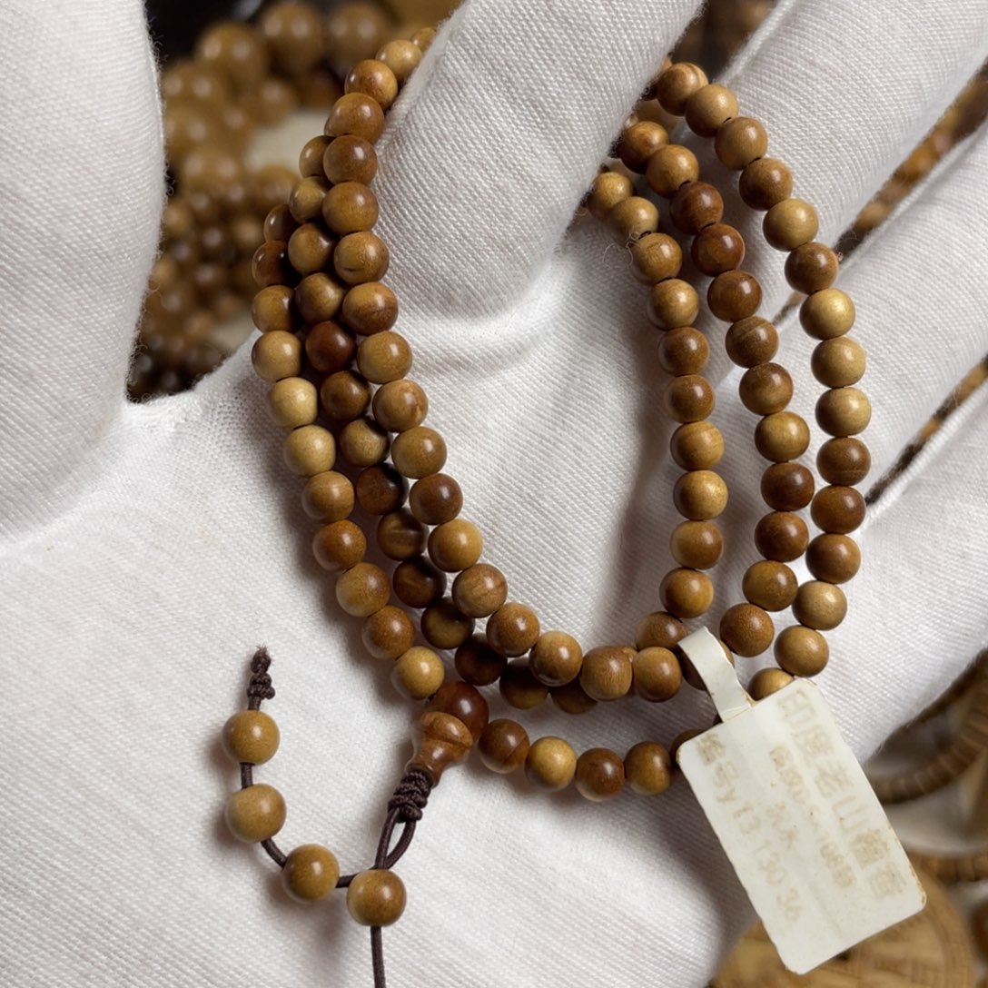 檀香木手串/手链/老山檀香108✖️0.5横纹风化沉水