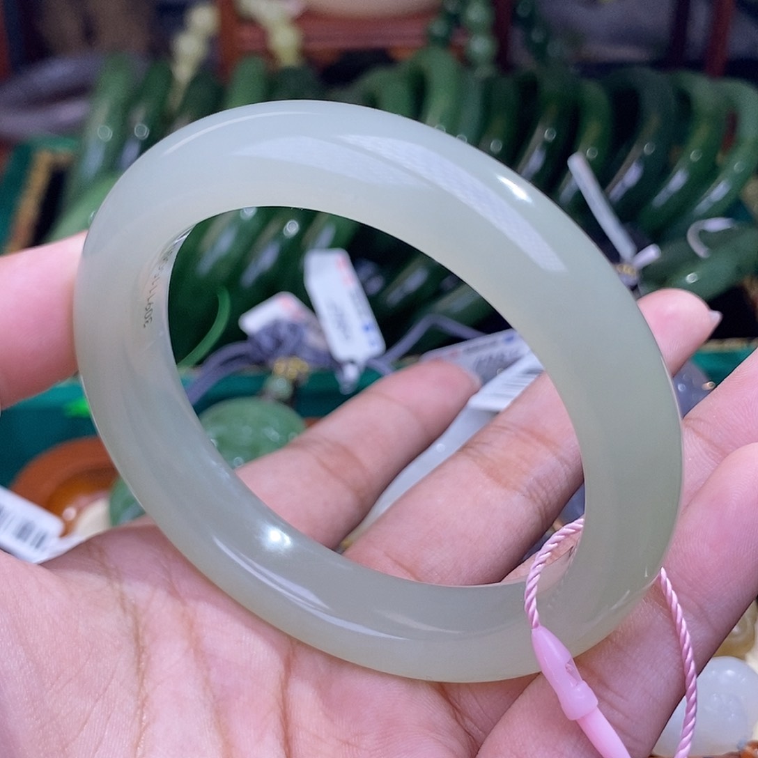 和田玉清货价57老料冰晴水手镯未镶嵌