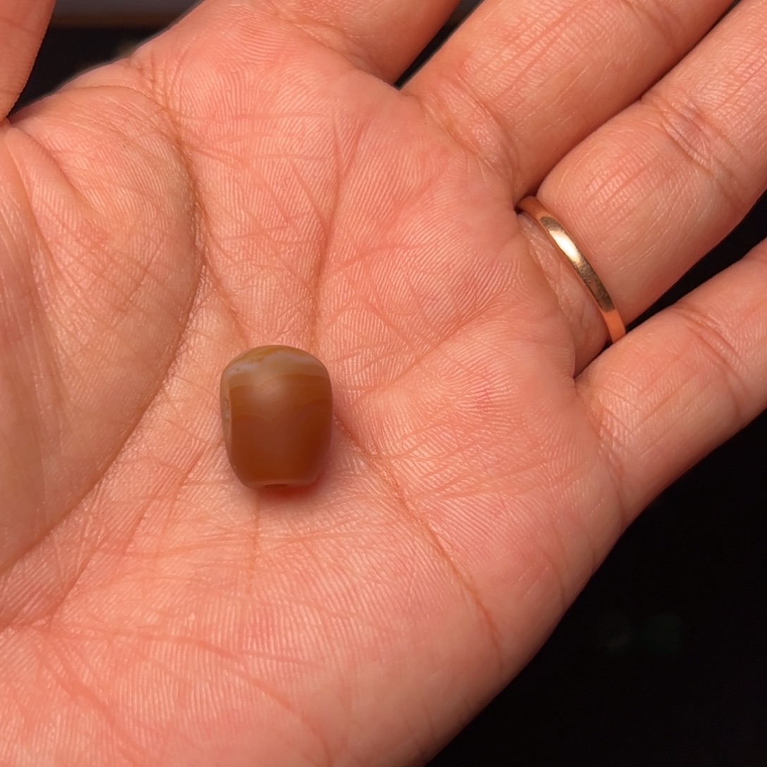 李***)玛瑙/玉髓未镶嵌配饰