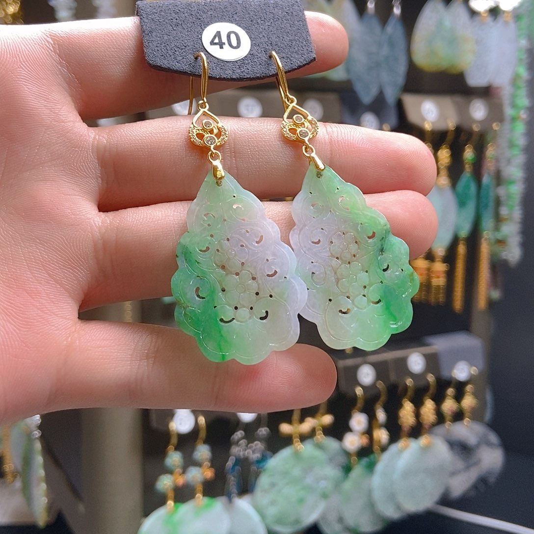 翡翠未镶嵌耳饰翡翠