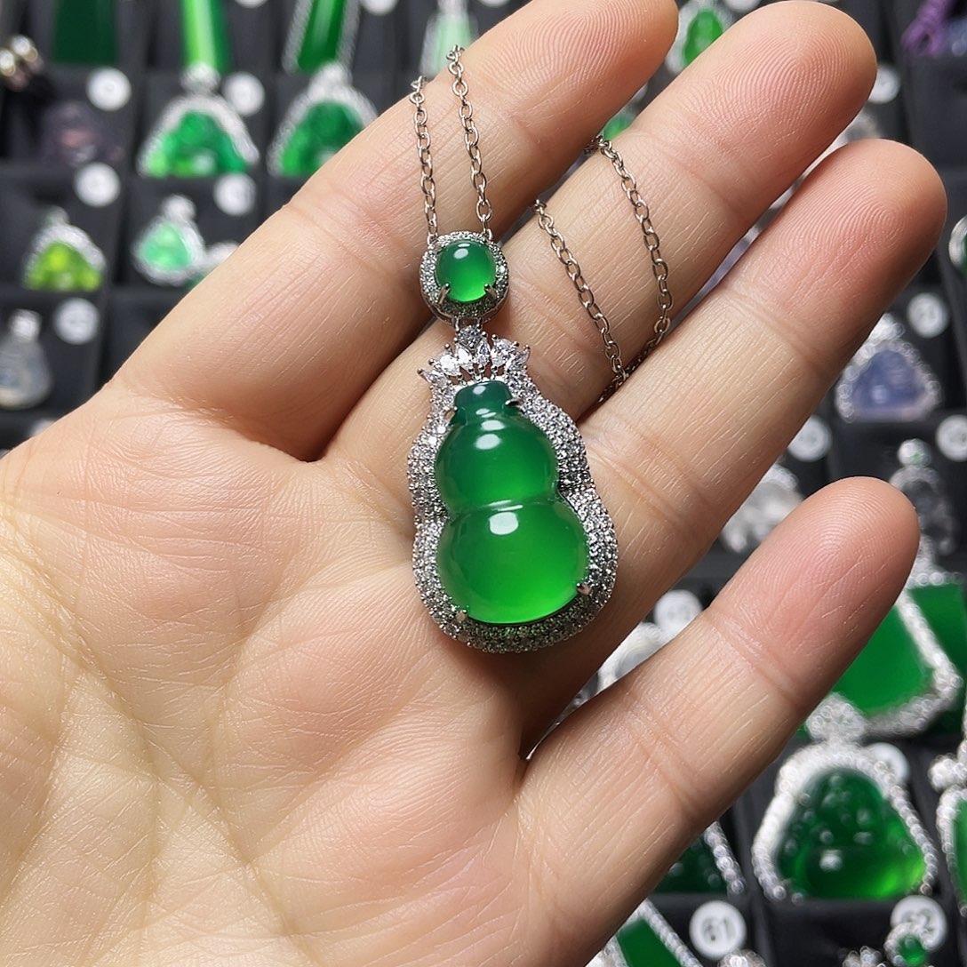 玛瑙/玉髓合金颈饰