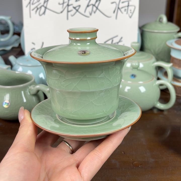 3号豆绿竹节盖碗不完美