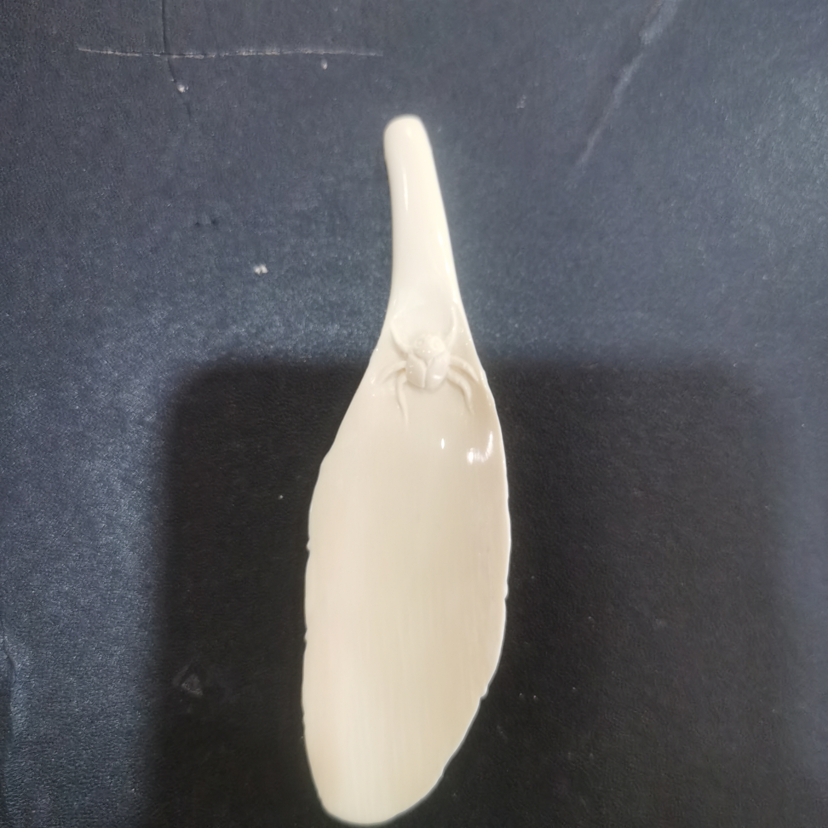 猛犸约8克雕刻牌ZL2630