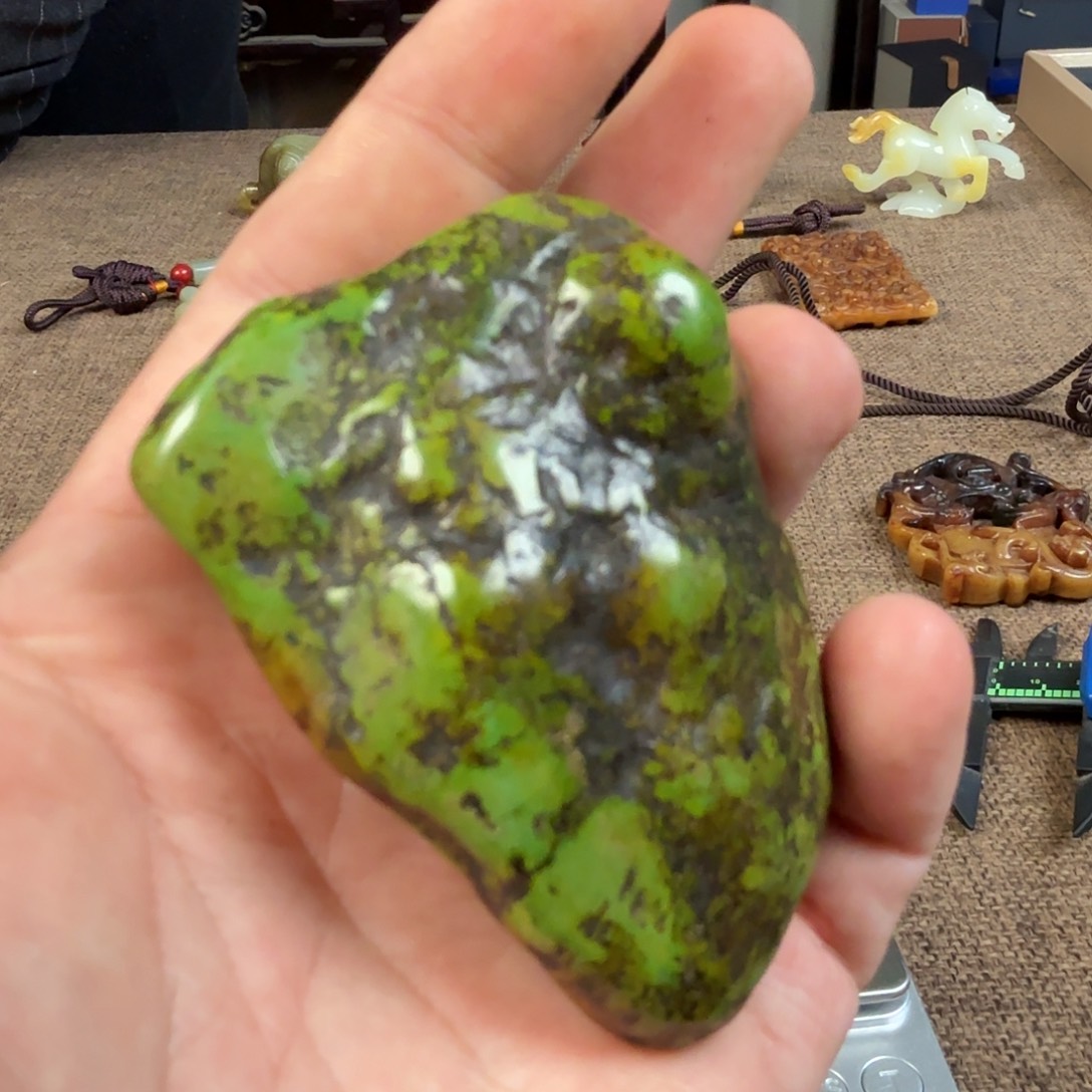 和田玉（糖玉）未镶嵌珠宝半成品