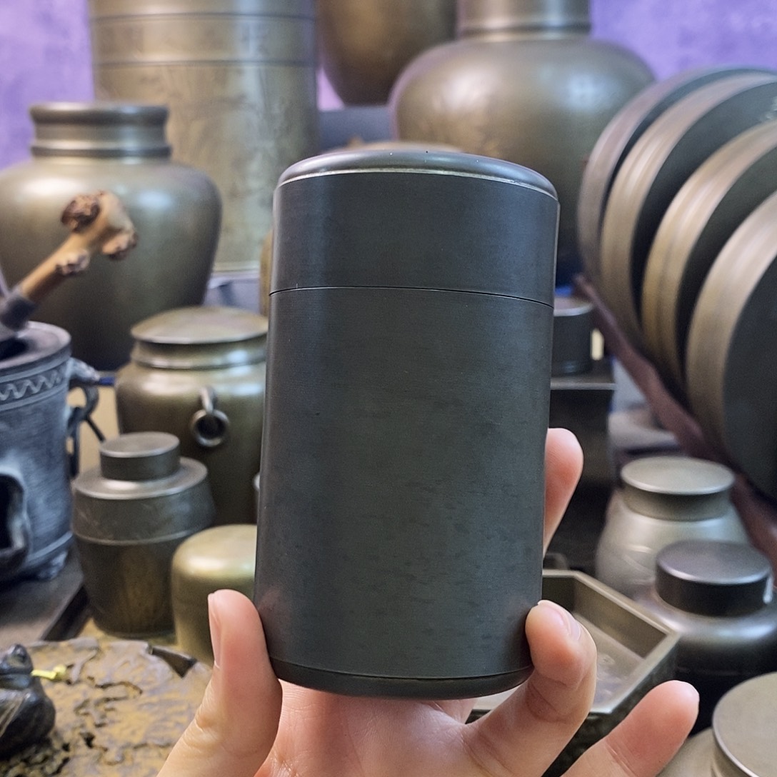 瓷片哈哈哈哈哈哈哈哈哈哈哈锡罐