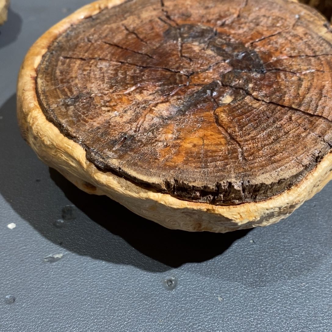 小***r荔枝木荔枝木底座纯手工