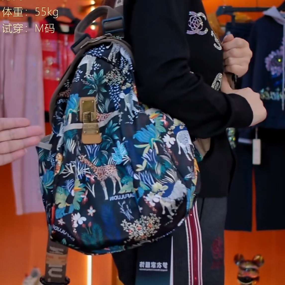 【TAOZIFUFU/潮品设计】【绿野仙踪】轻奢烫钻双肩包#B009