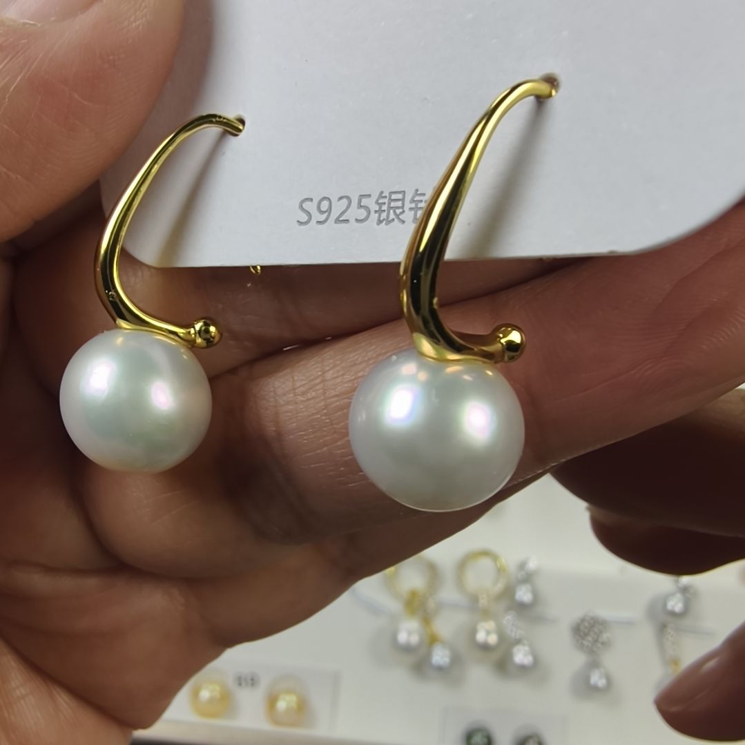 银S925镶嵌淡水珍珠耳饰