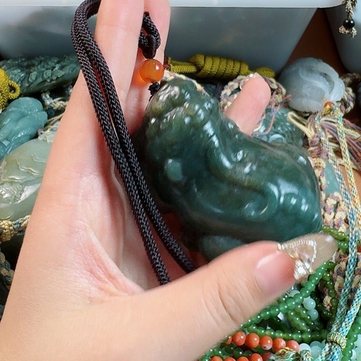 和田玉挂件未镶嵌