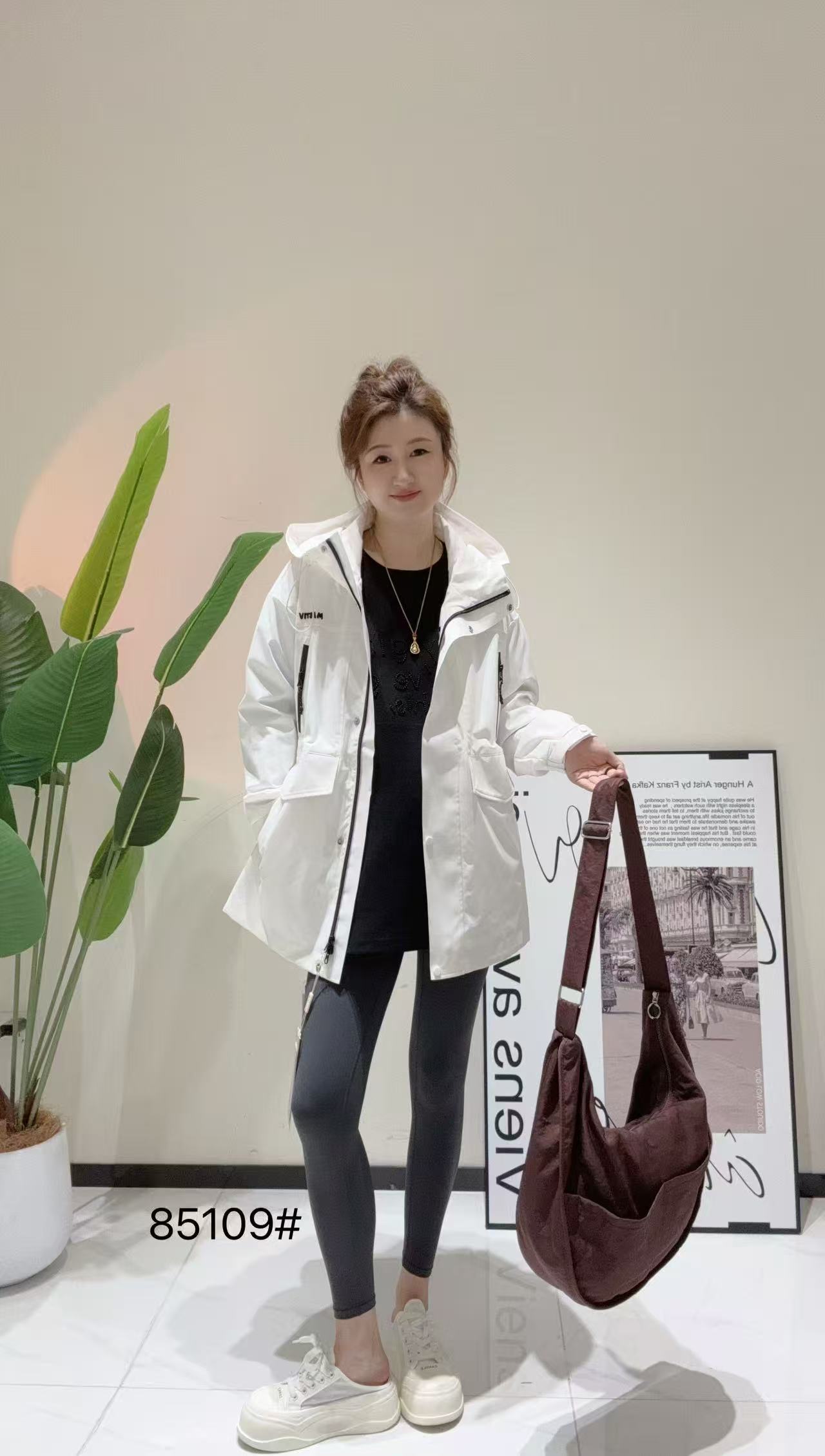 金影奇85109正品2025秋新款时尚潮流自然出彩女上衣