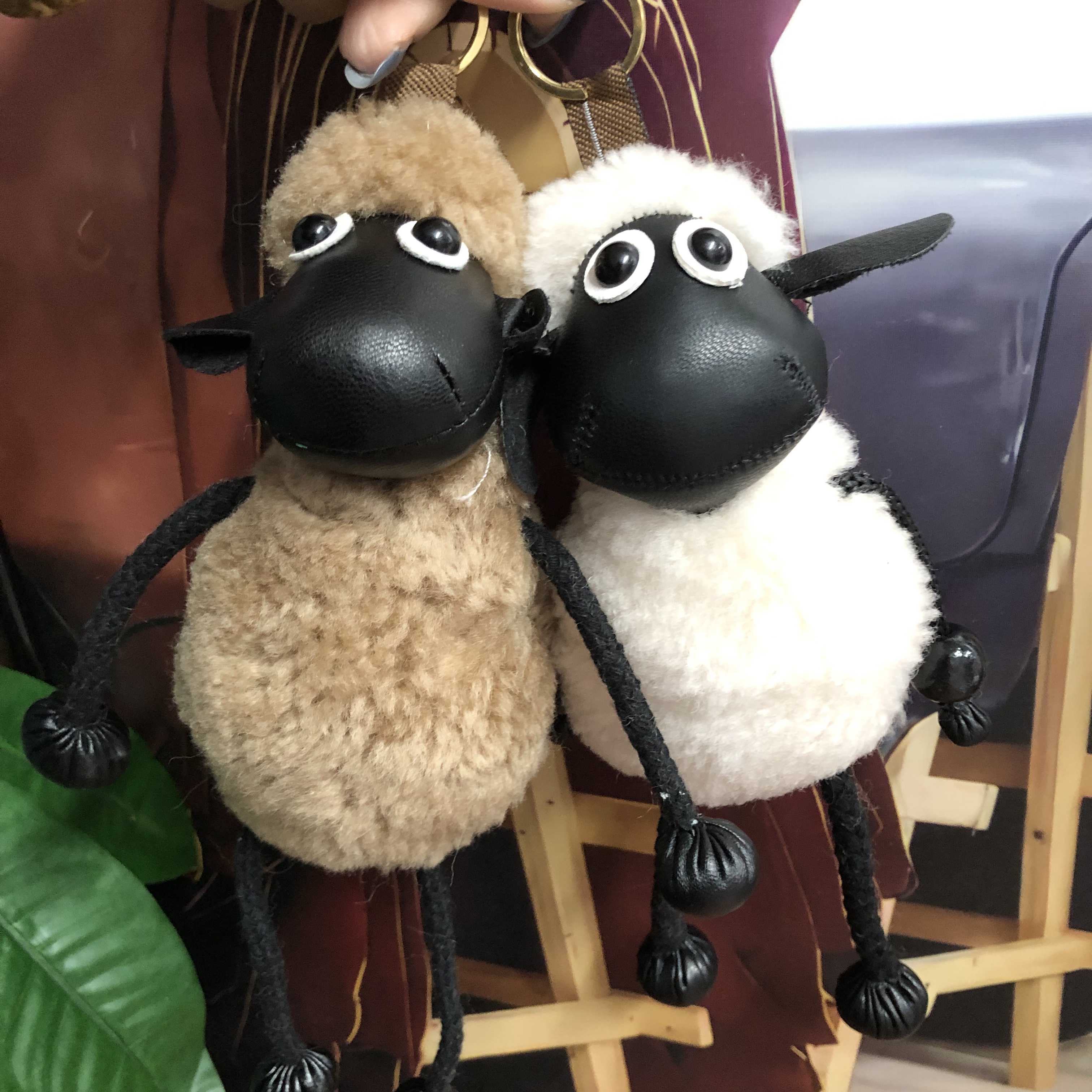 【谷道】羊毛挂件“小羊肖恩”时尚可爱挂件 大号