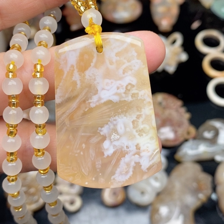 硅化珊瑚（珊瑚玉）手镯未镶嵌