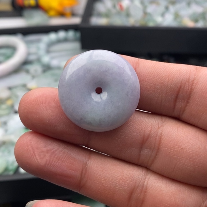 猛***腿翡翠未镶嵌吊坠(不含链)