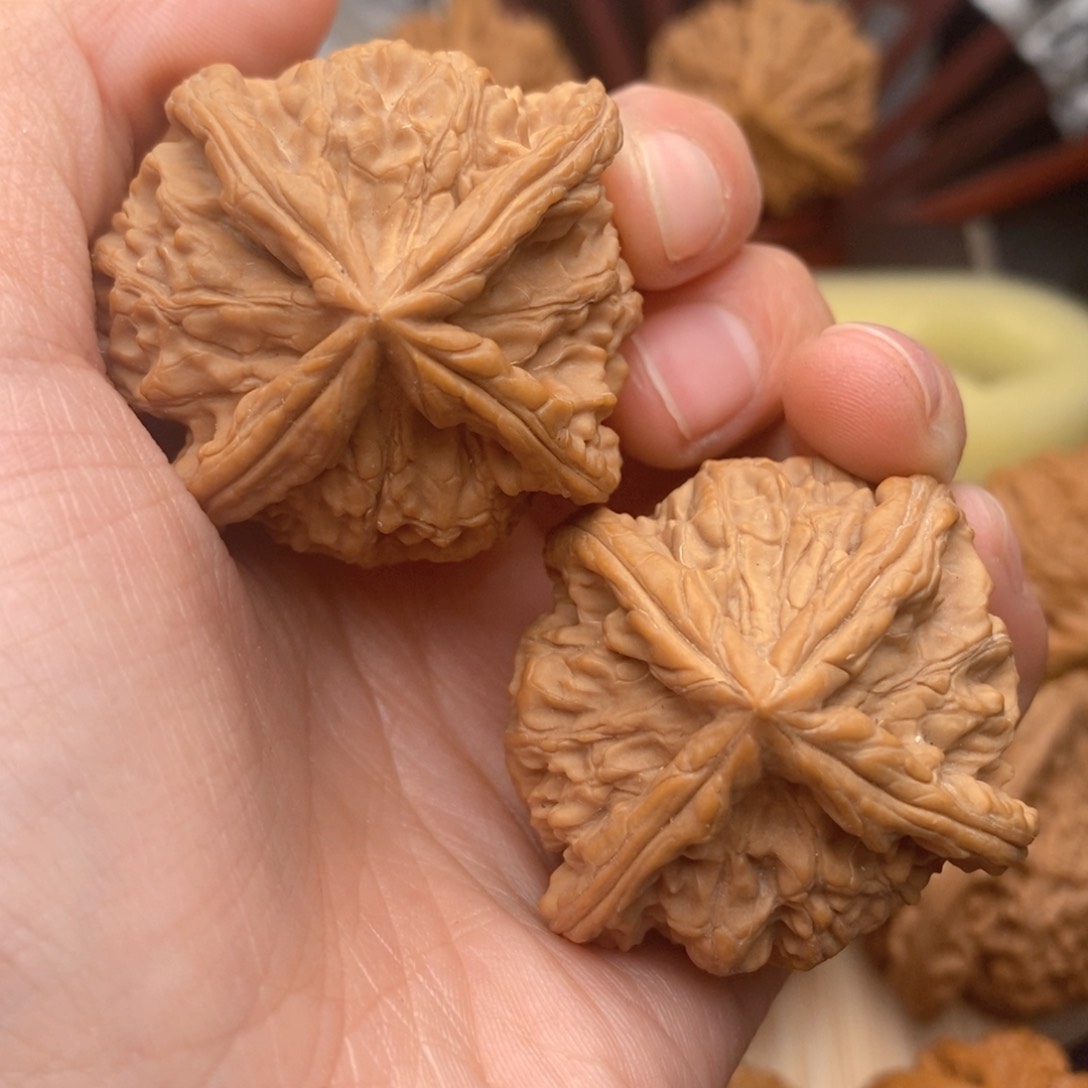 文玩核桃把件43全品玉玺