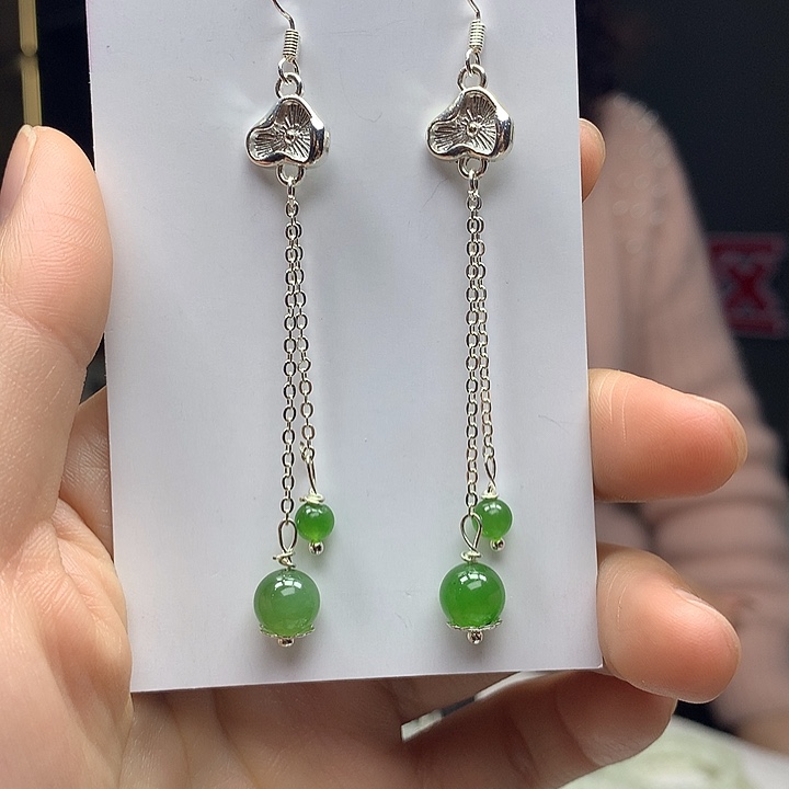 和田玉（碧玉）配饰未镶嵌曲*