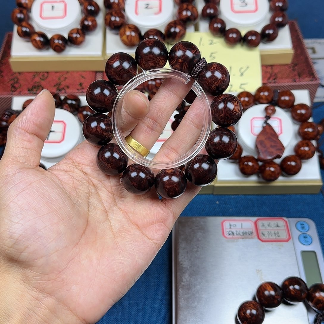 俊***成黄花梨/降香黄檀黄花梨2.0