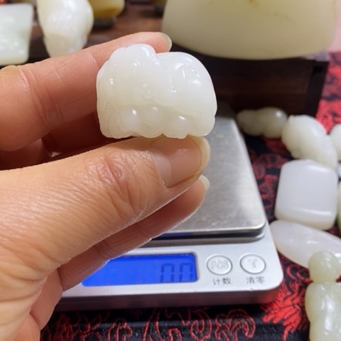 和田玉（白玉）吊坠(赠链)未镶嵌小*?