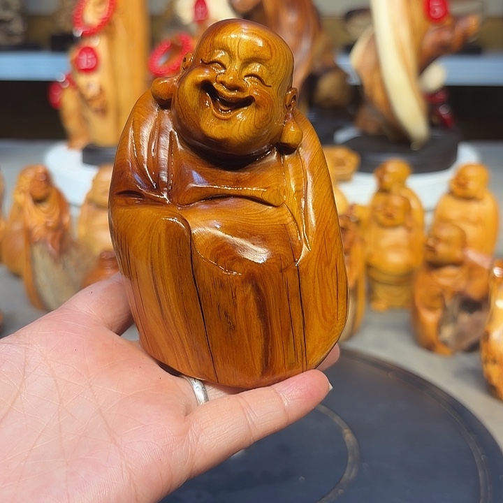 柏木太行崖柏弥勒佛