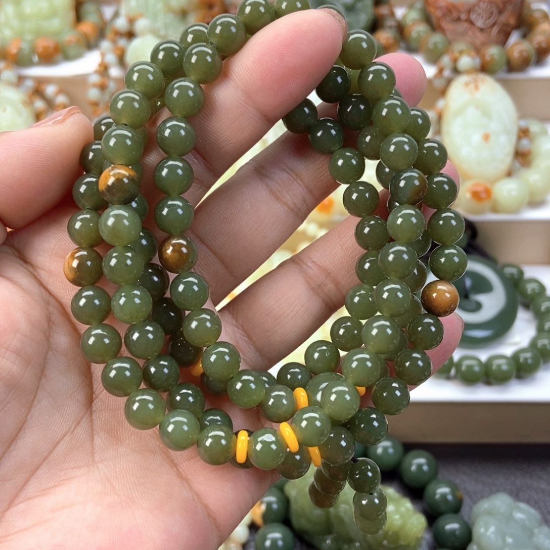 透闪石质玉手链未镶嵌