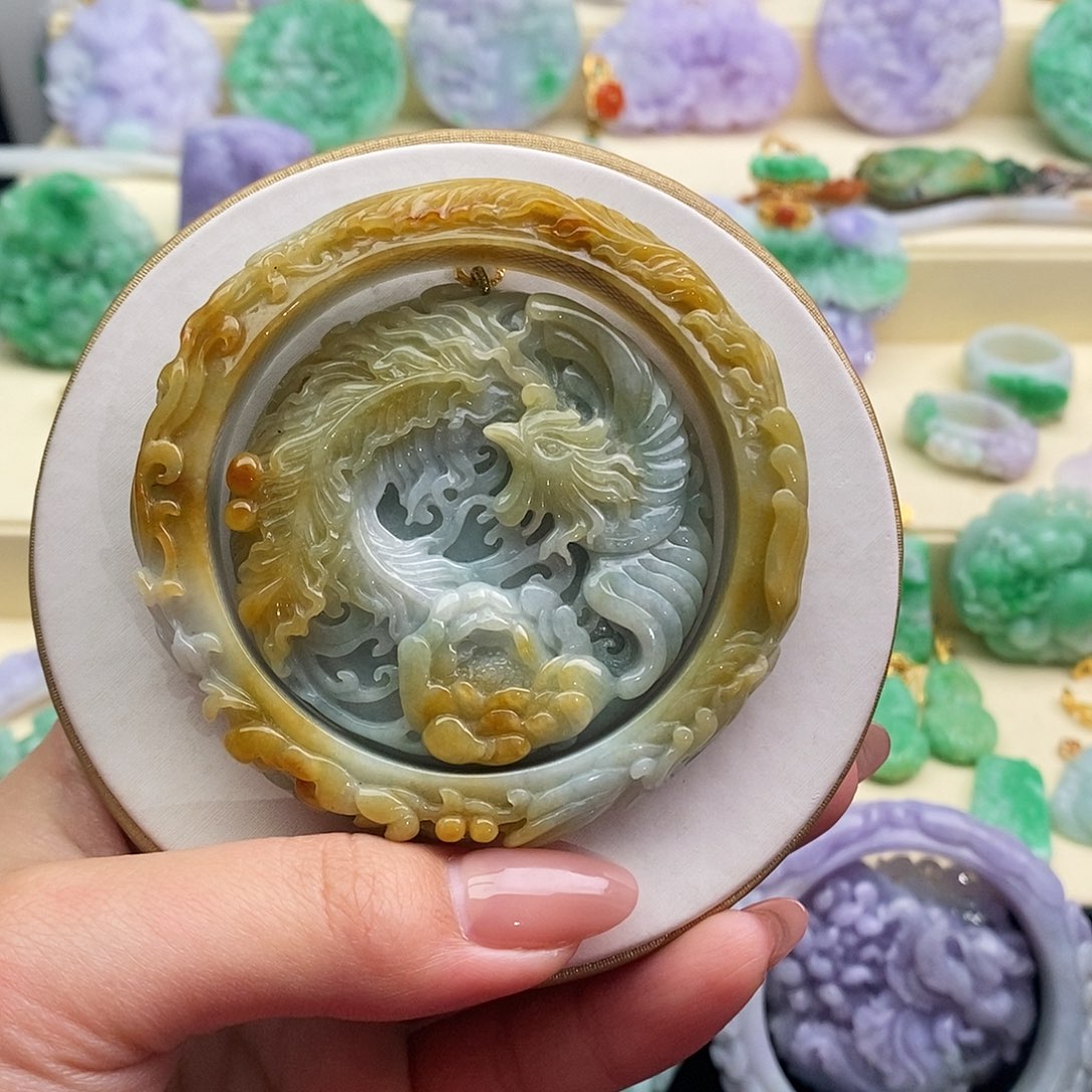 翡翠未镶嵌手镯套镯