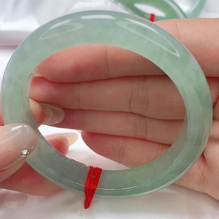 翡翠手镯未镶嵌阿*～缅甸天然A货翡翠