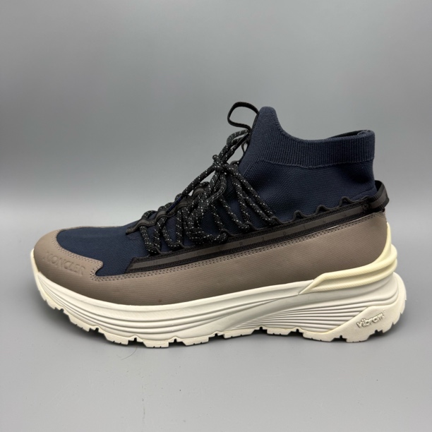 99新 MONCLER mo004 藏蓝拼杏 男女同款 老爹鞋