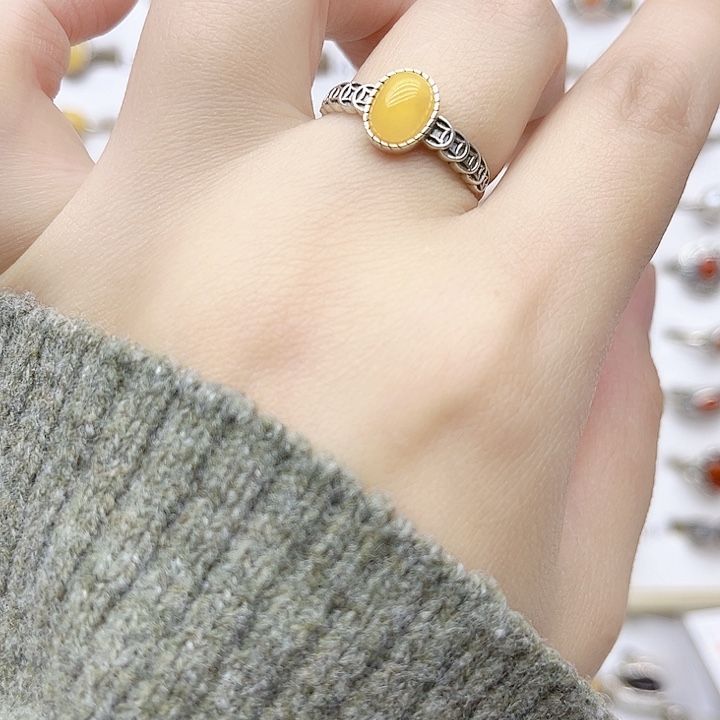 蜜蜡戒指银S925镶嵌天然