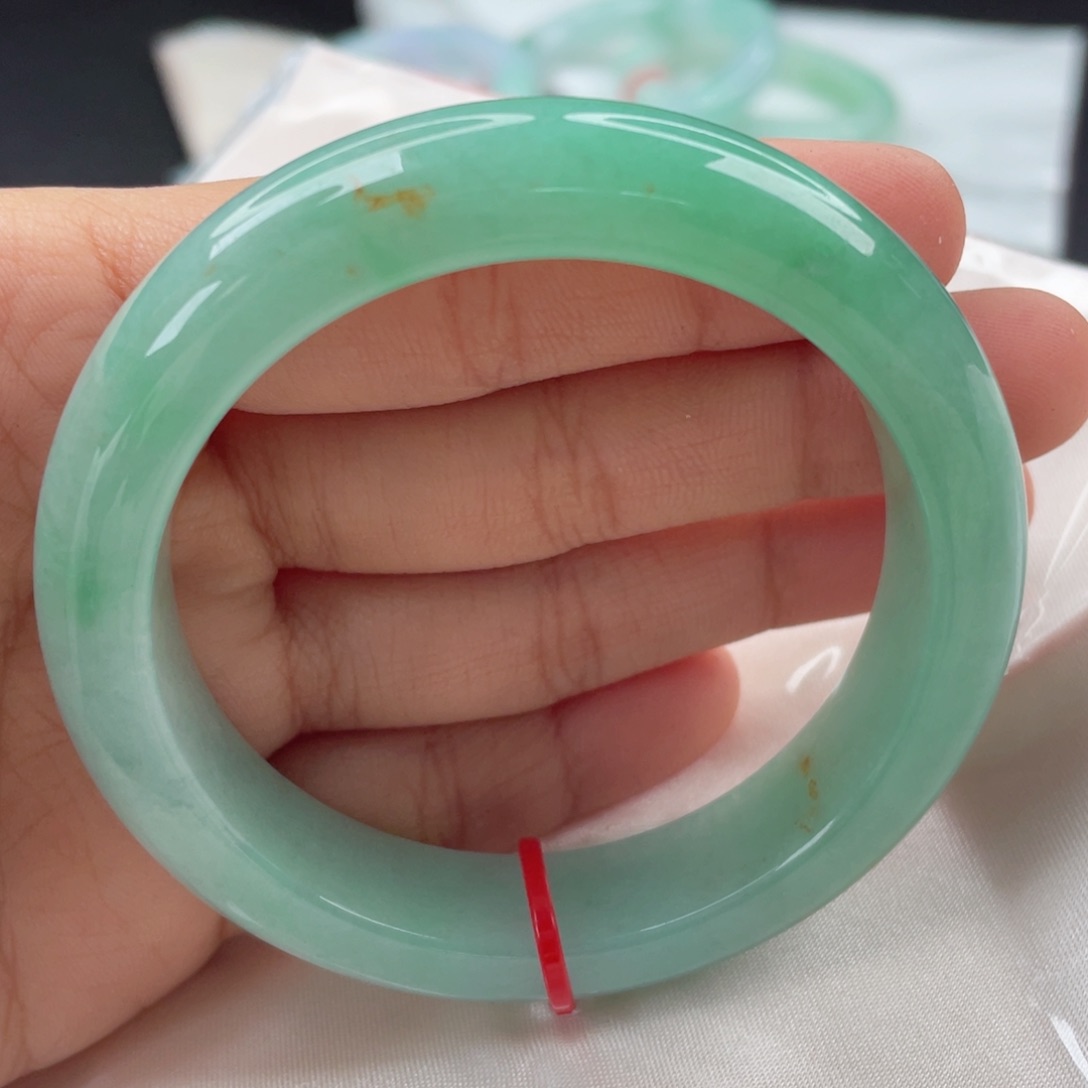 翡翠手镯未镶嵌54.5正圈