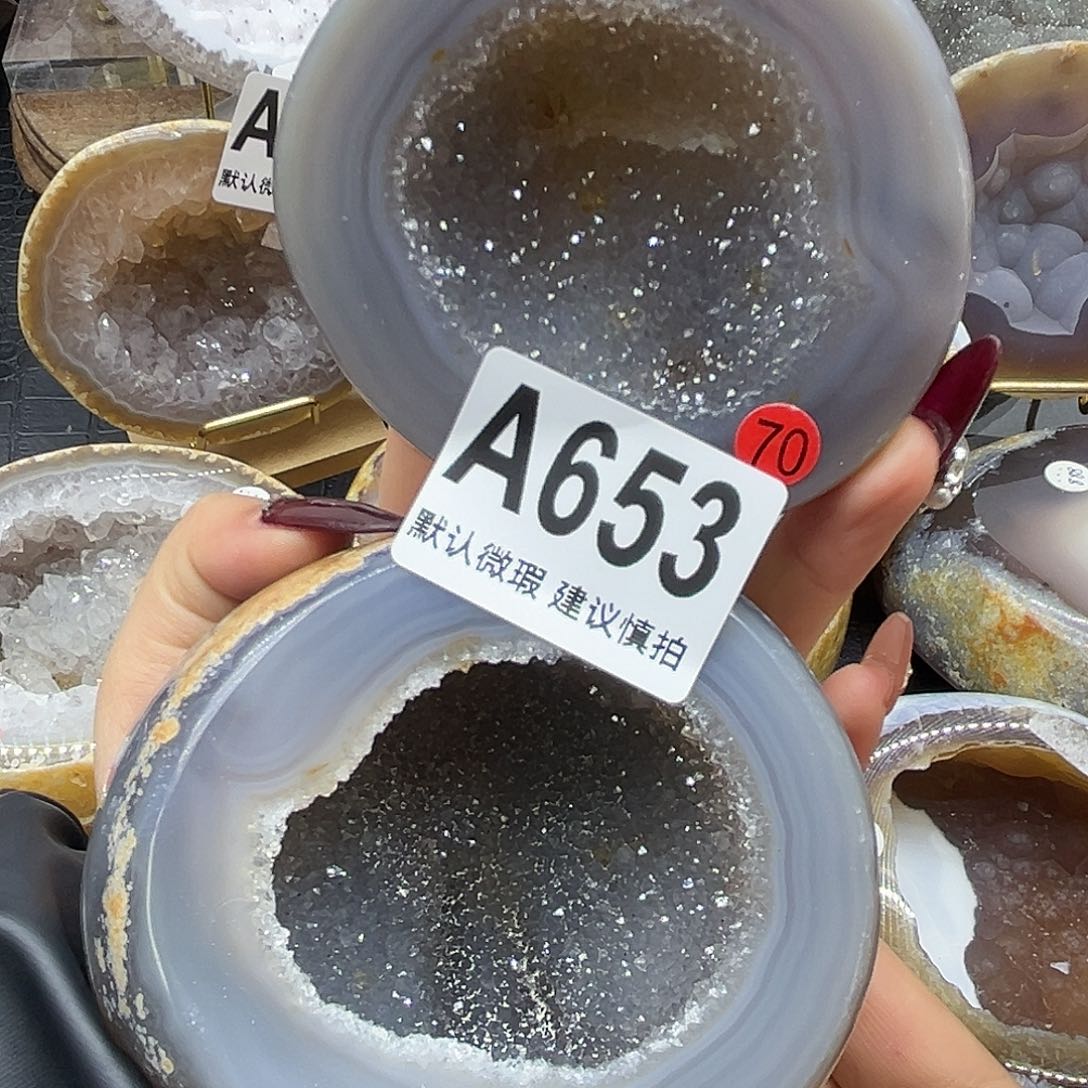 水晶大型摆件（非配饰）未镶嵌